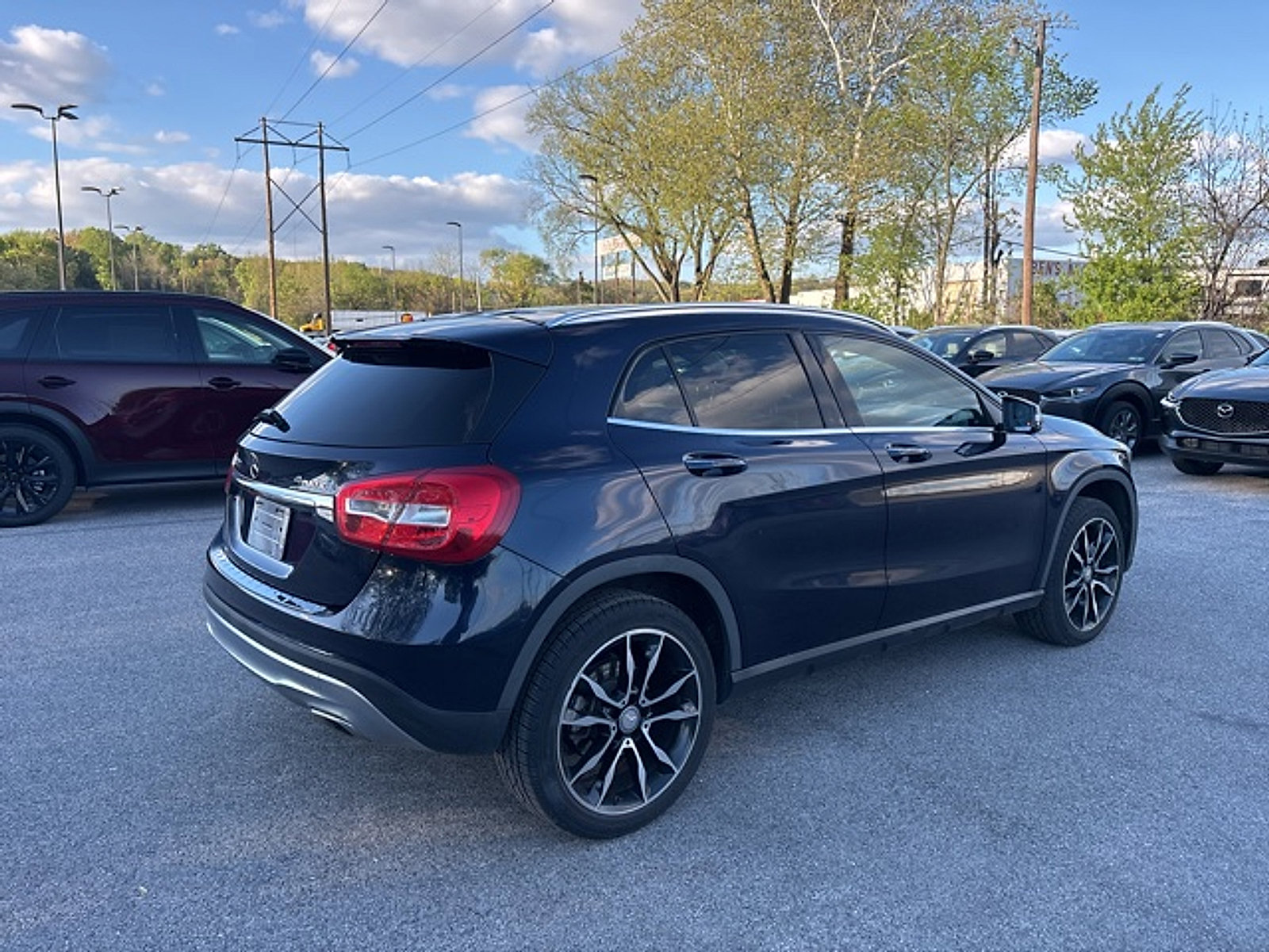 Used 2017 Mercedes-Benz GLA 250 4MATIC image 5