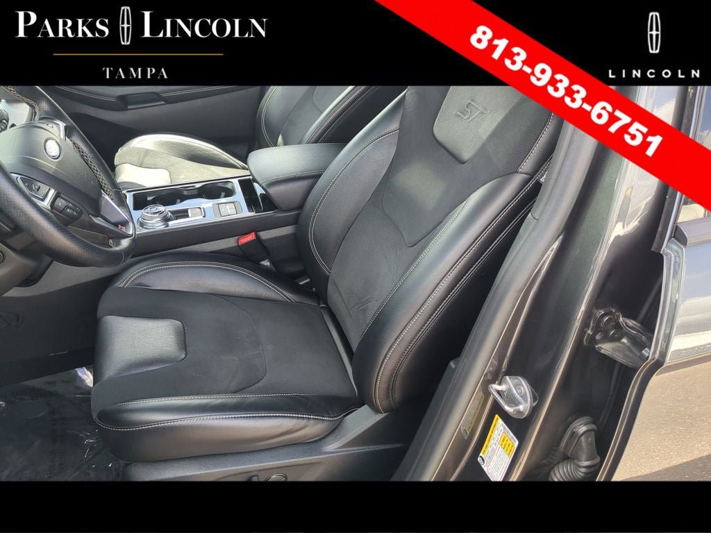 Used 2020 Ford Edge ST w/ Equipment Group 401A AWD/4WD image 19