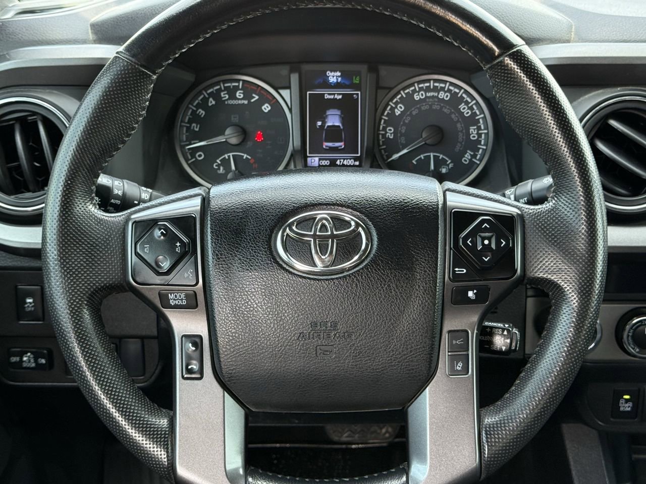 Used 2022 Toyota Tacoma TRD Off-Road w/ TRD Premium Off Road Package AWD/4WD image 14