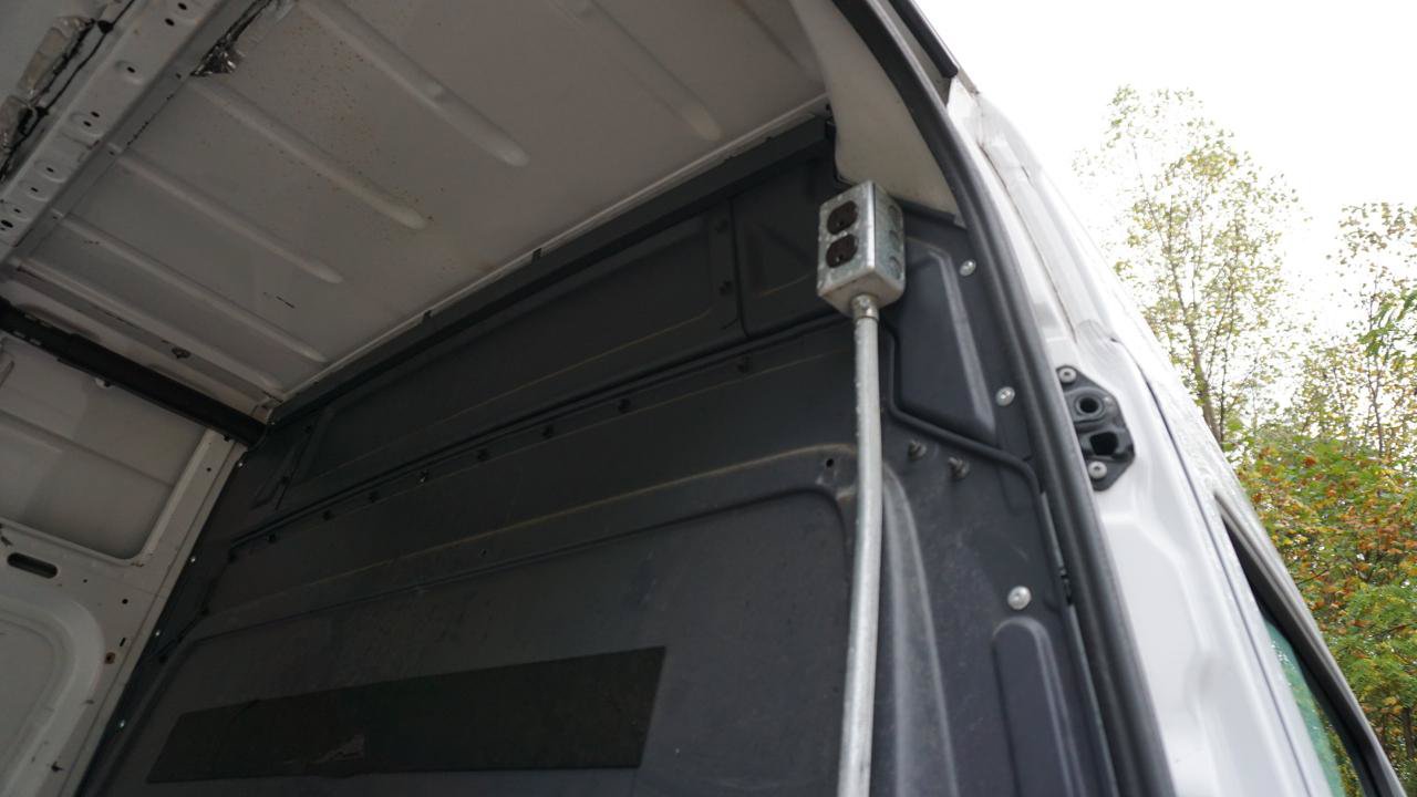 Used 2017 Mercedes-Benz Sprinter 2500 image 25