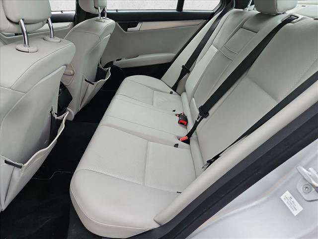 Used 2014 Mercedes-Benz C 250 Sedan image 19