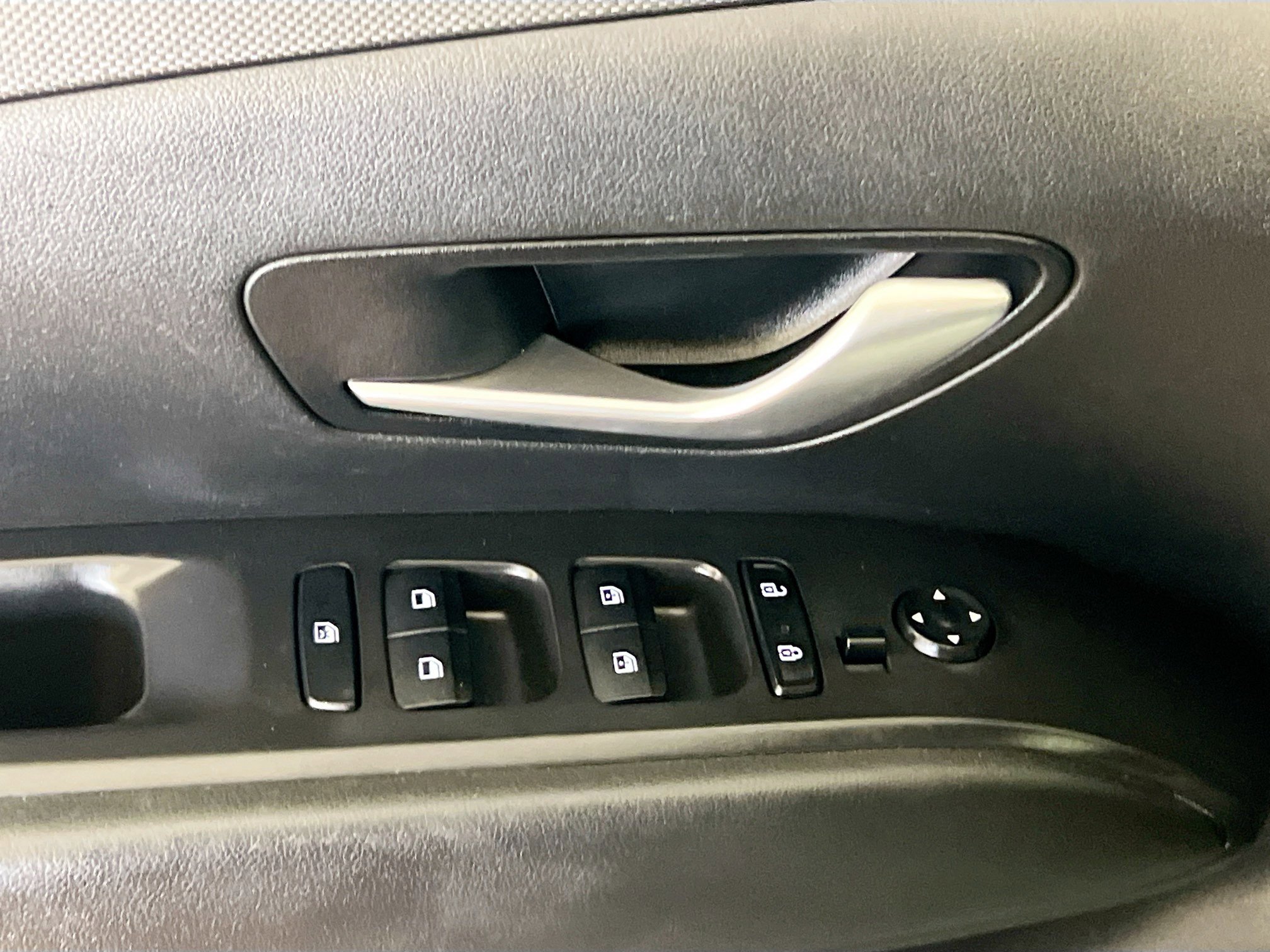 Used 2023 Hyundai Santa Cruz SEL image 16