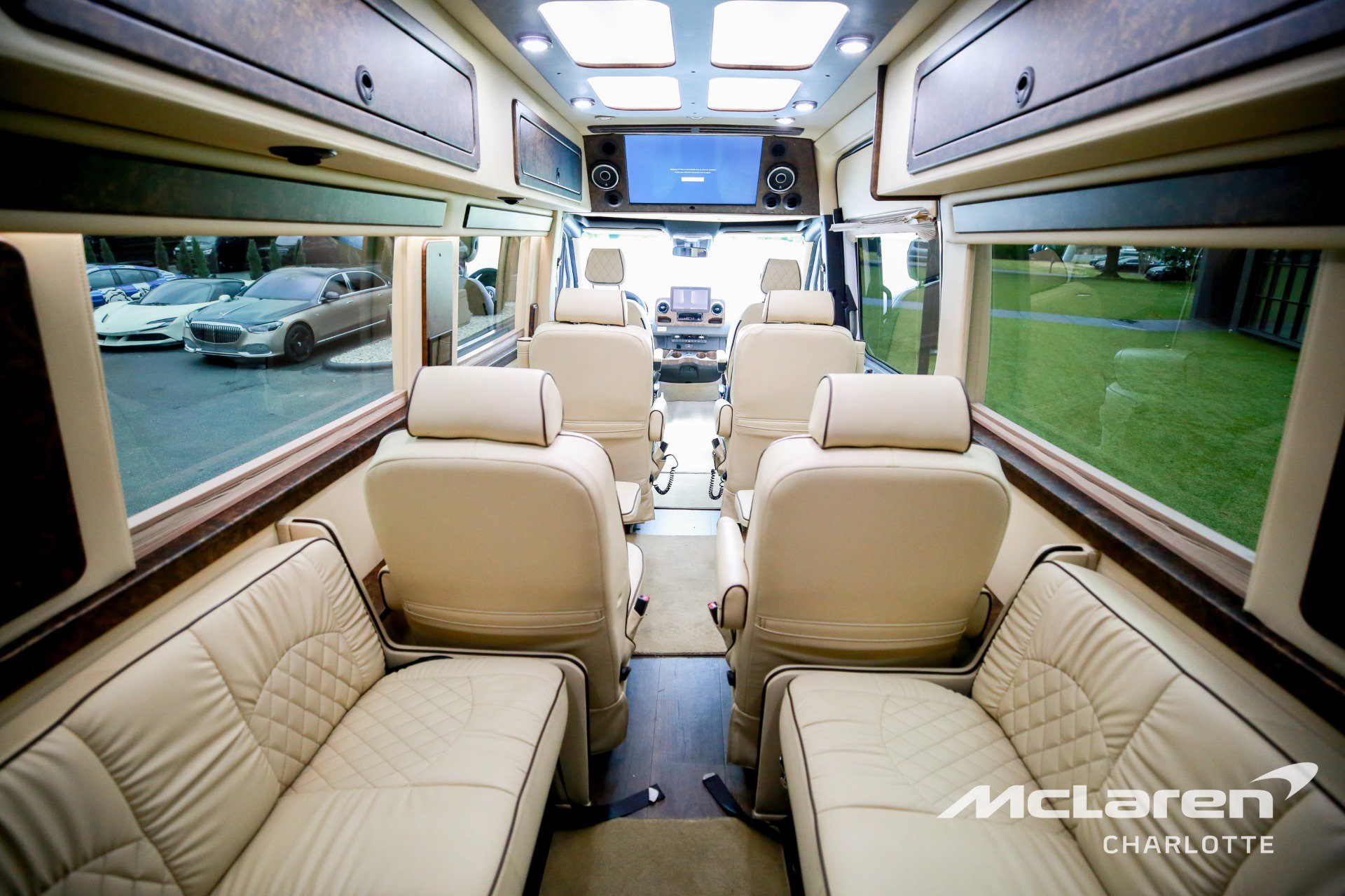 Used 2021 Mercedes-Benz Sprinter 3500 image 24