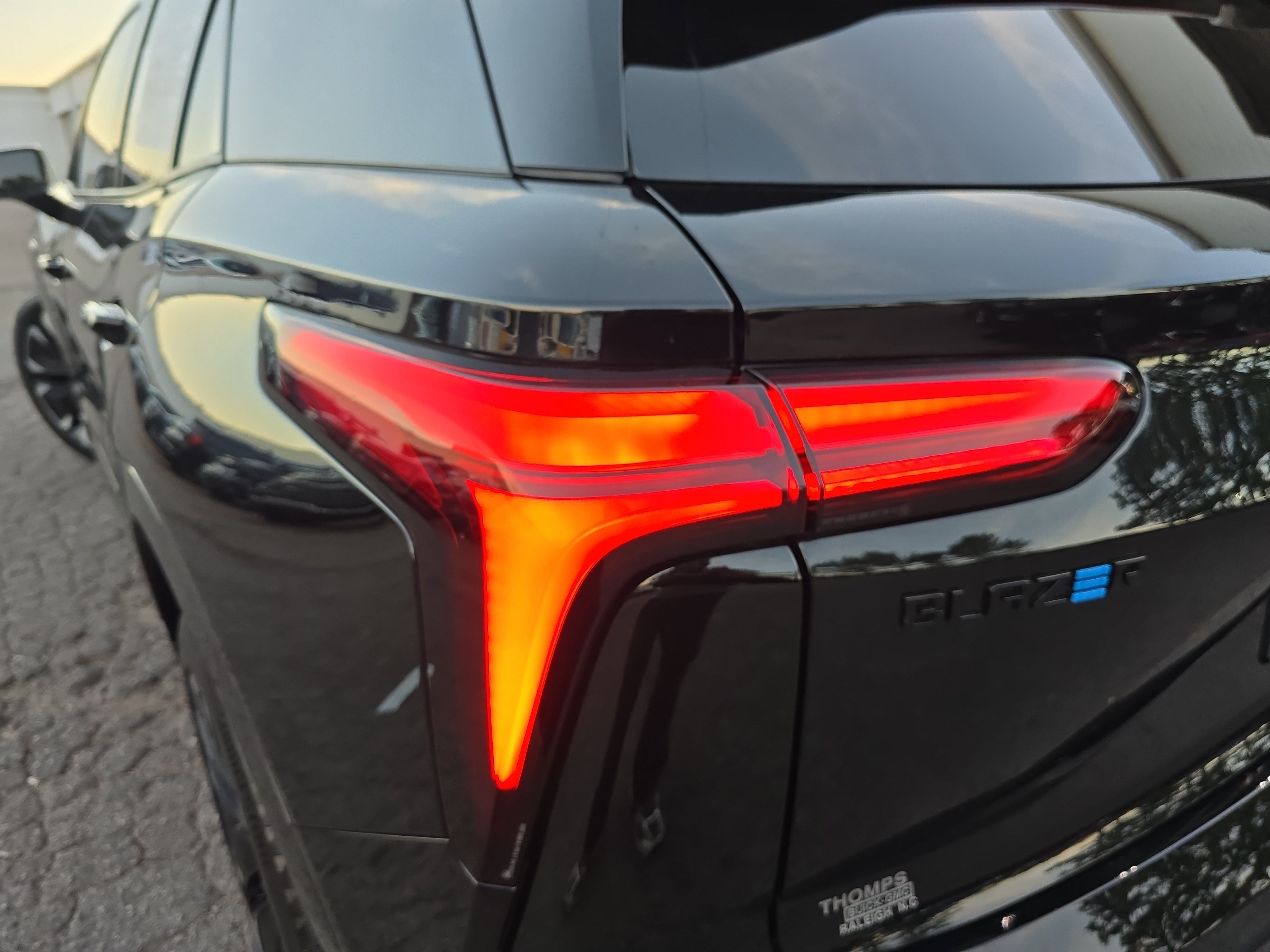 Used 2025 Chevrolet Blazer EV RS AWD/4WD image 34