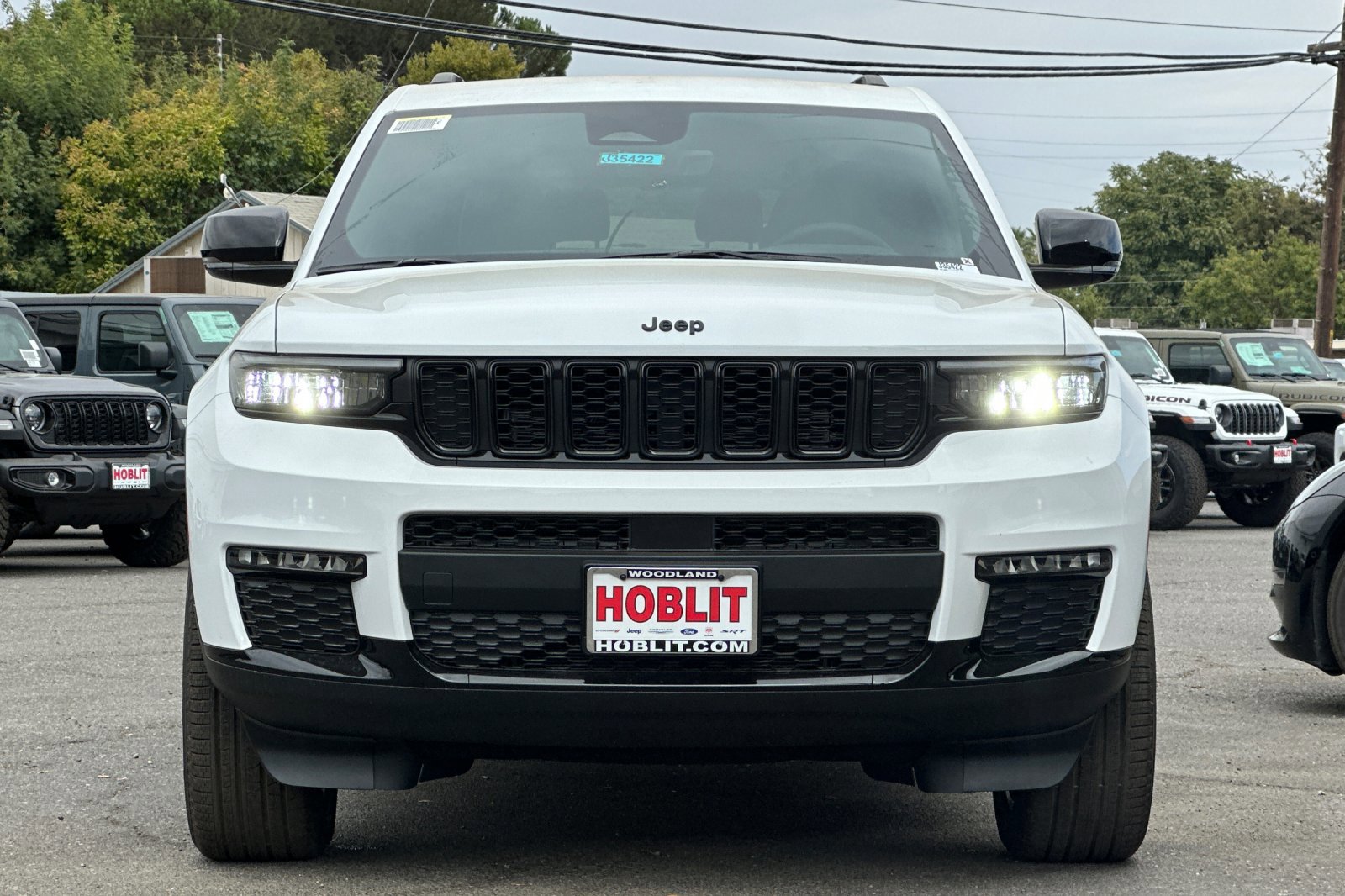 New 2025 Jeep Grand Cherokee L Limited w/ Black Appearance Package image 8