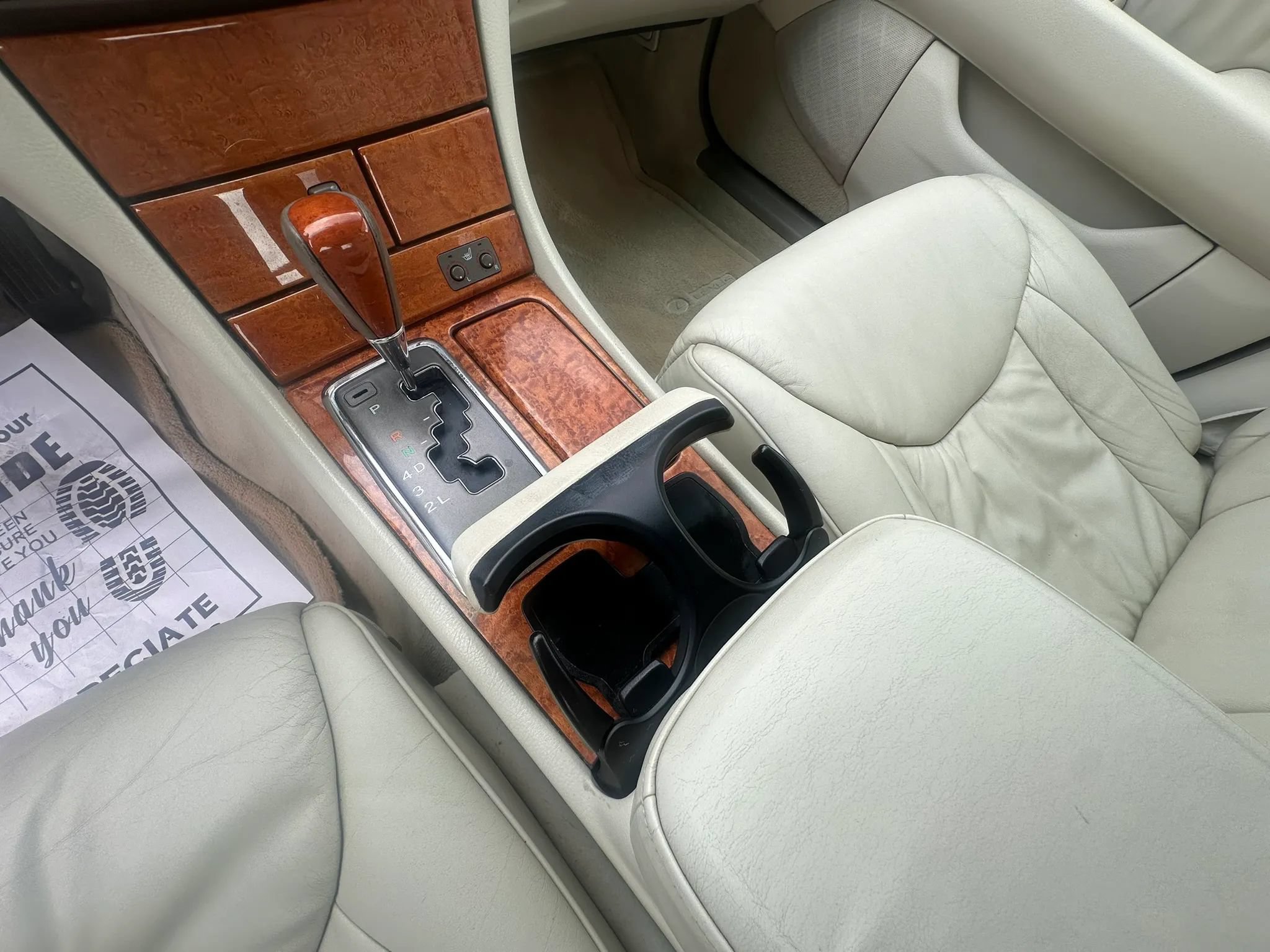 Used 2001 Lexus LS 430 RWD image 19
