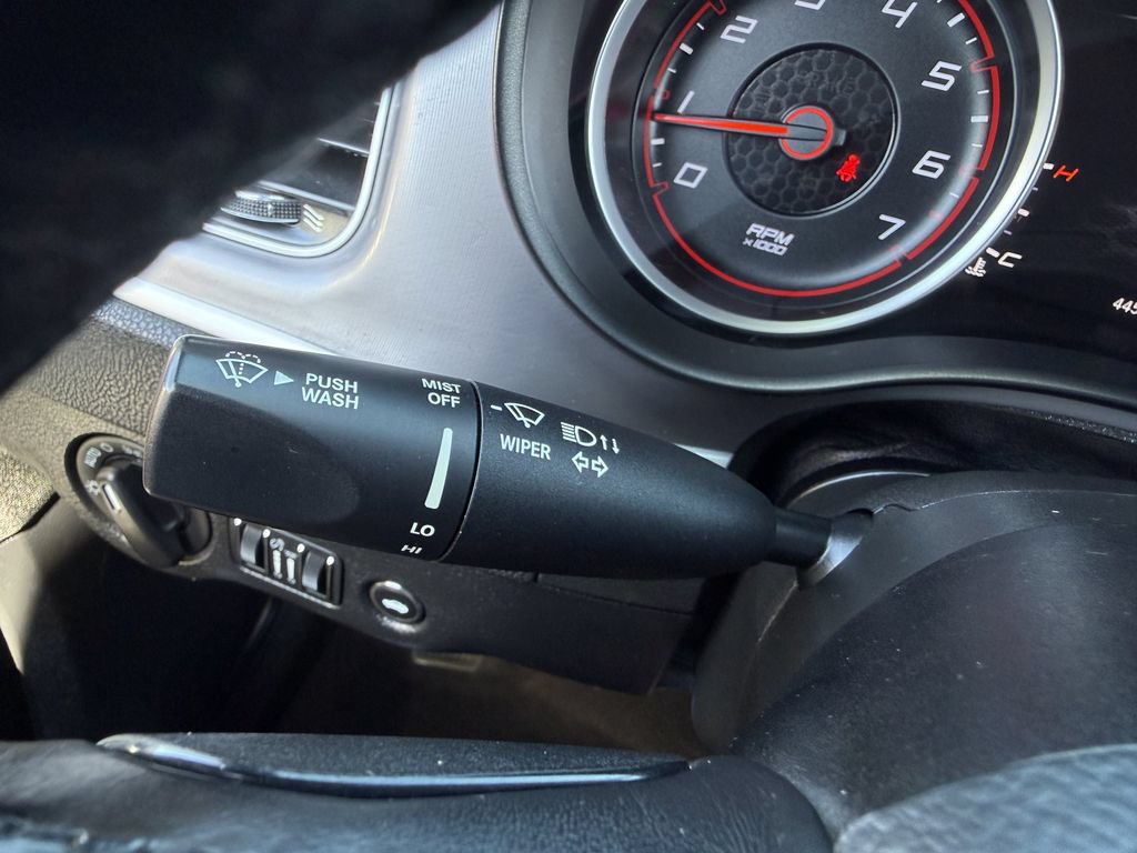 Used 2022 Dodge Charger SXT RWD image 18