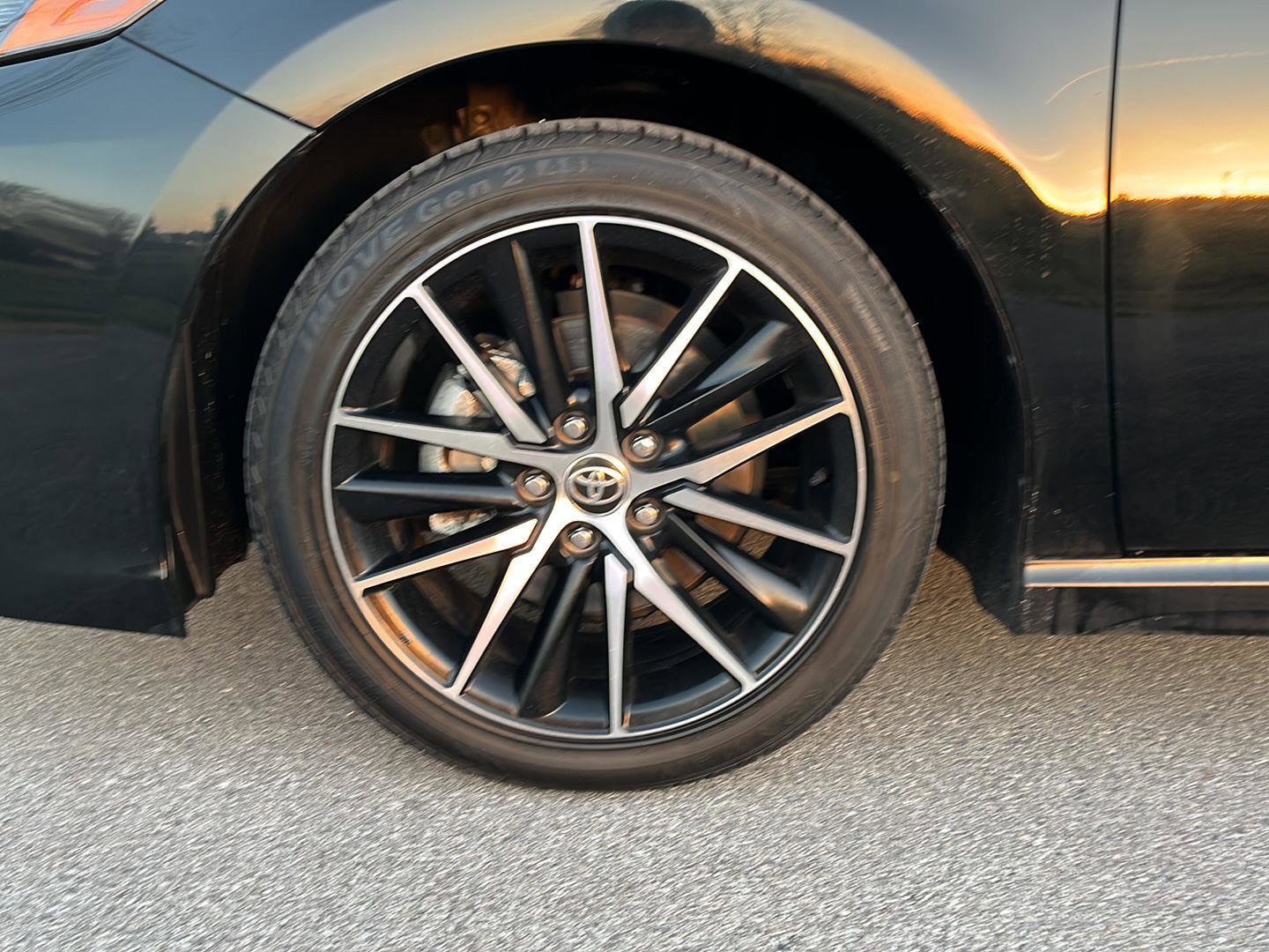 Used 2023 Toyota Camry SE image 9