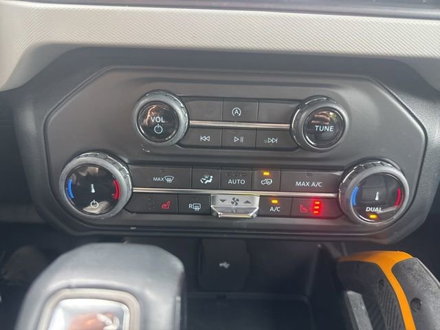 Used 2022 Ford Bronco Badlands image 32