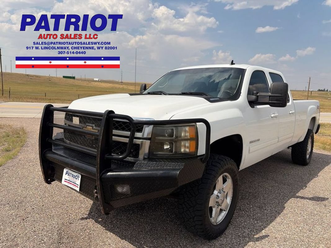 Used 2011 Chevrolet Silverado 2500 LTZ w/ Suspension Package, Off-Road AWD/4WD image 1