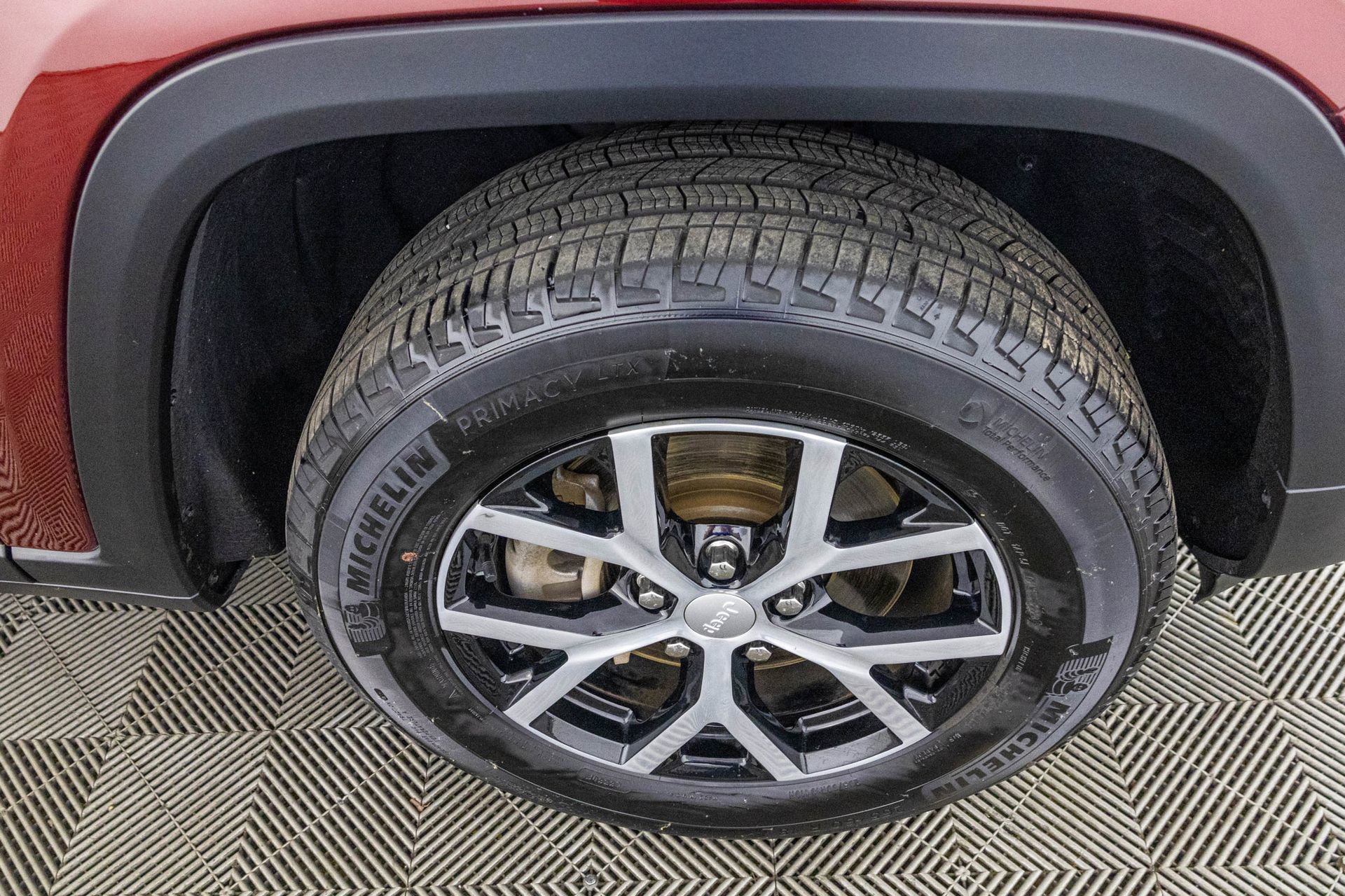 Used 2023 Jeep Grand Cherokee L Limited image 50