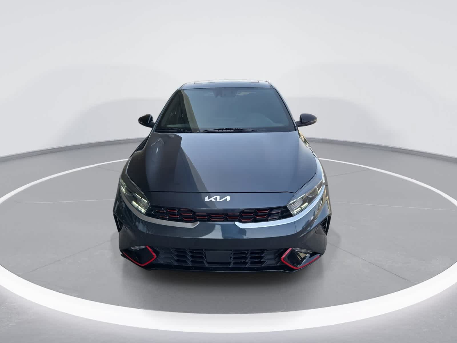 Used 2023 Kia Forte GT-Line w/ GT-Line Premium Package FWD image 3