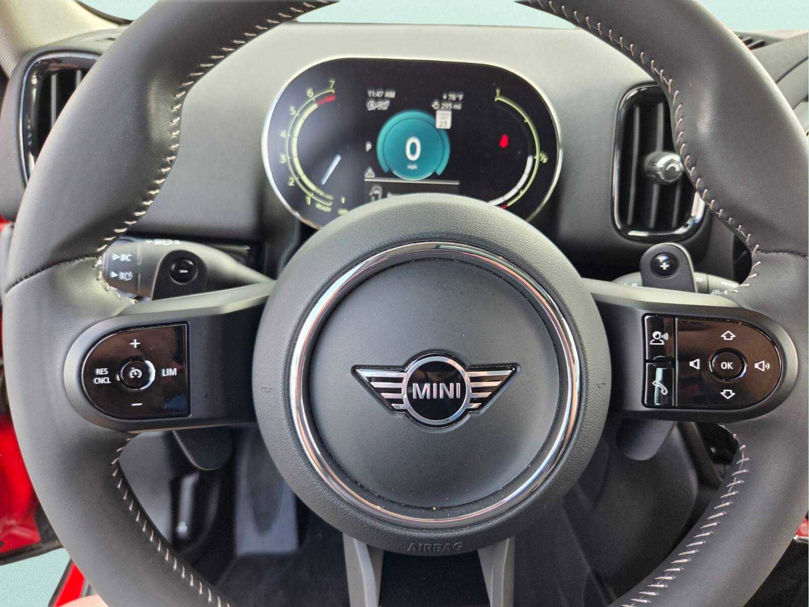 Certified 2024 MINI Cooper Countryman S FWD image 29