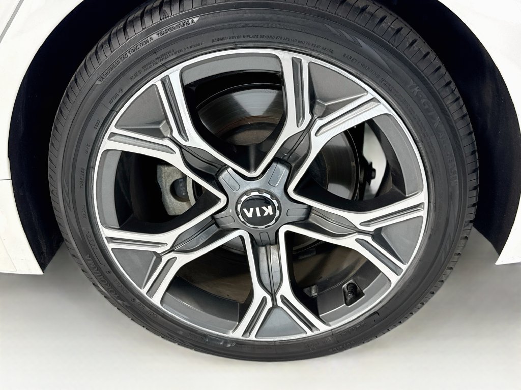 Used 2020 Kia Stinger GT-Line RWD image 31