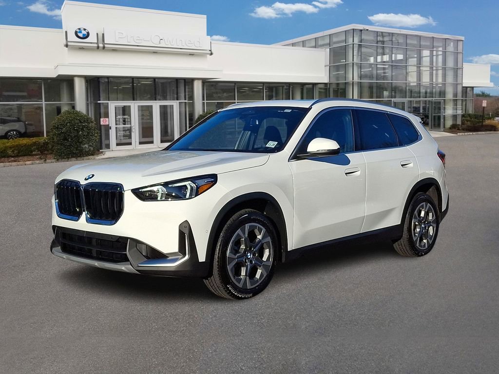 Certified 2023 BMW X1 xDrive28i w/ Convenience Package image 1