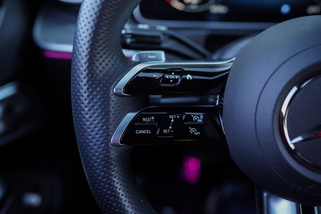 Used 2024 Mercedes-Benz CLE 300 4MATIC Coupe image 28