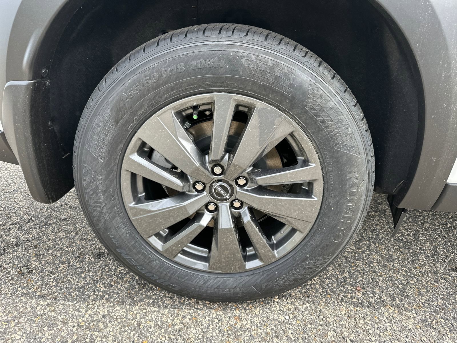 New 2026 Nissan Pathfinder SV image 15