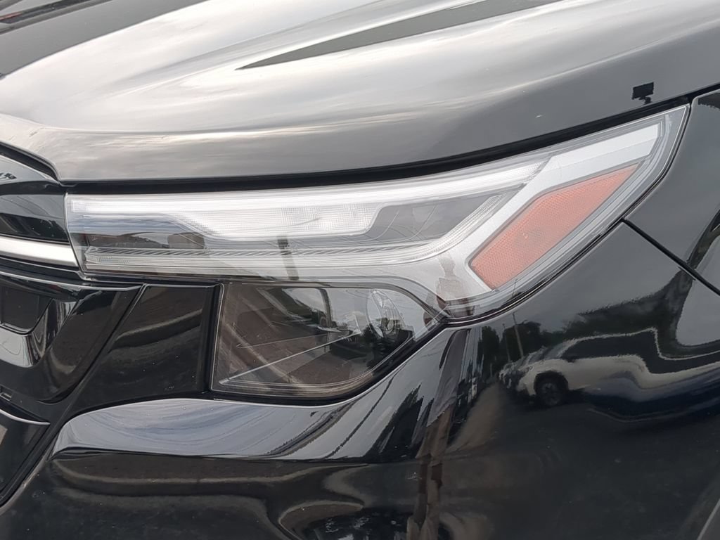 Certified 2025 Subaru Forester Touring AWD/4WD image 7