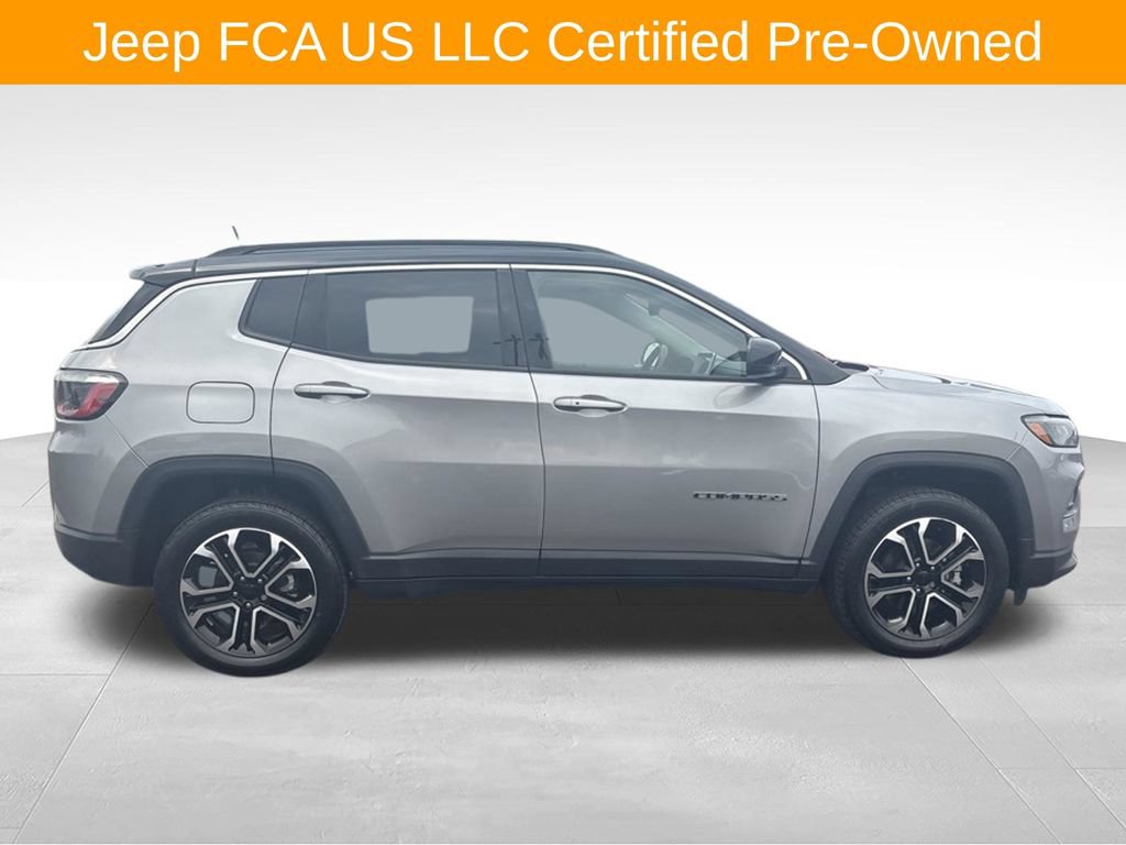 Certified 2022 Jeep Compass Limited w/ Sun and Sound Group AWD/4WD image 2