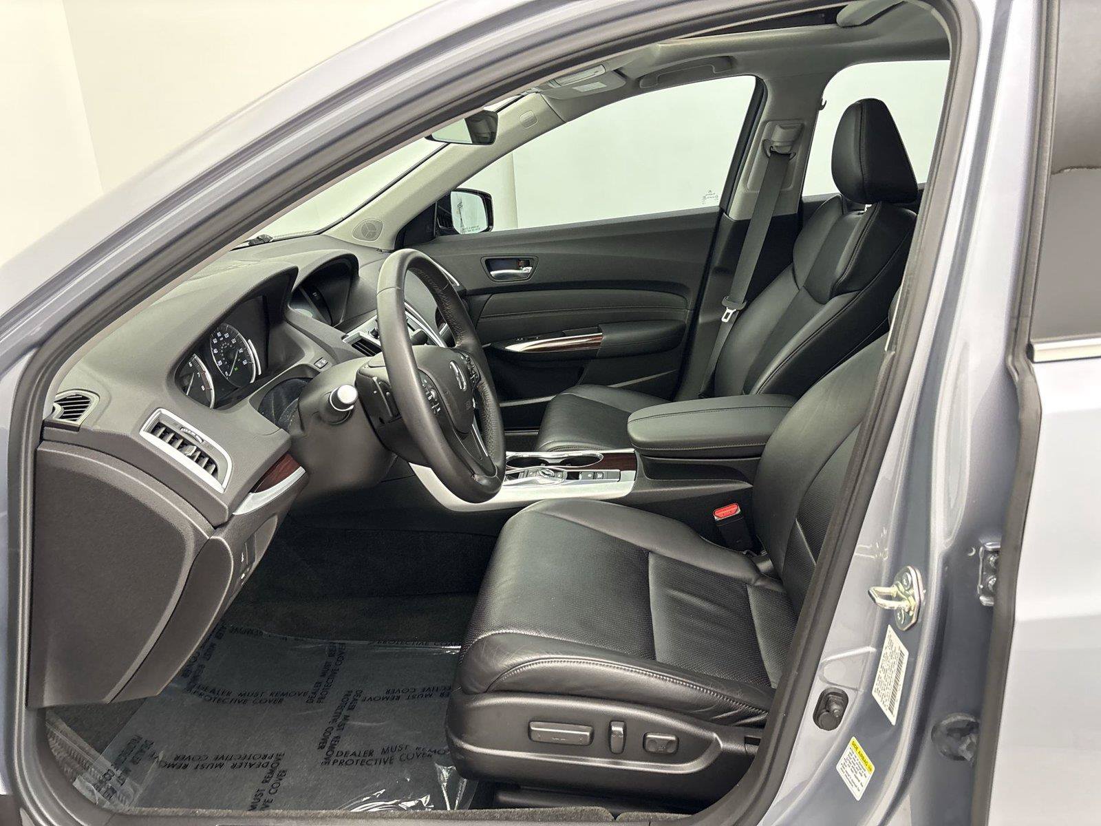 Used 2015 Acura TLX w/ Technology Package FWD image 25