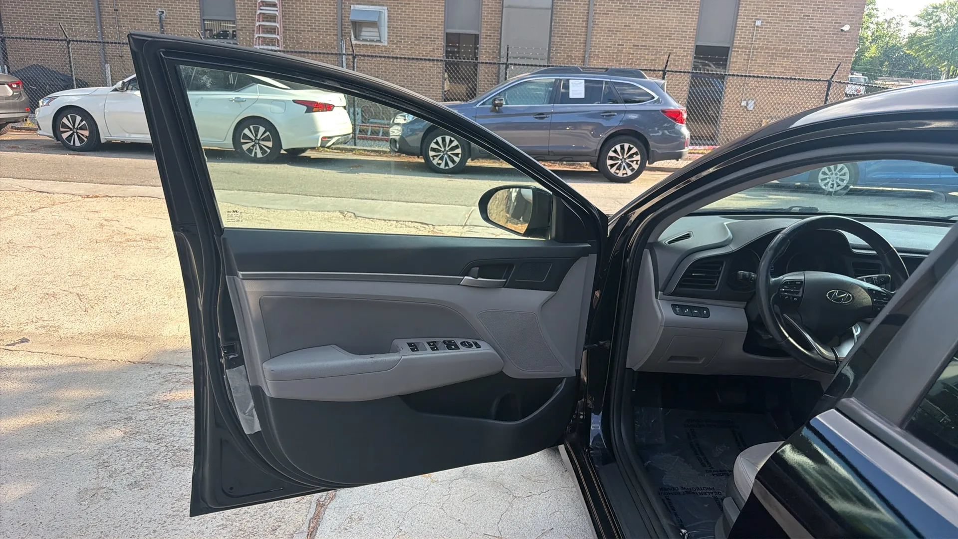 Used 2019 Hyundai Elantra Value Edition FWD image 14