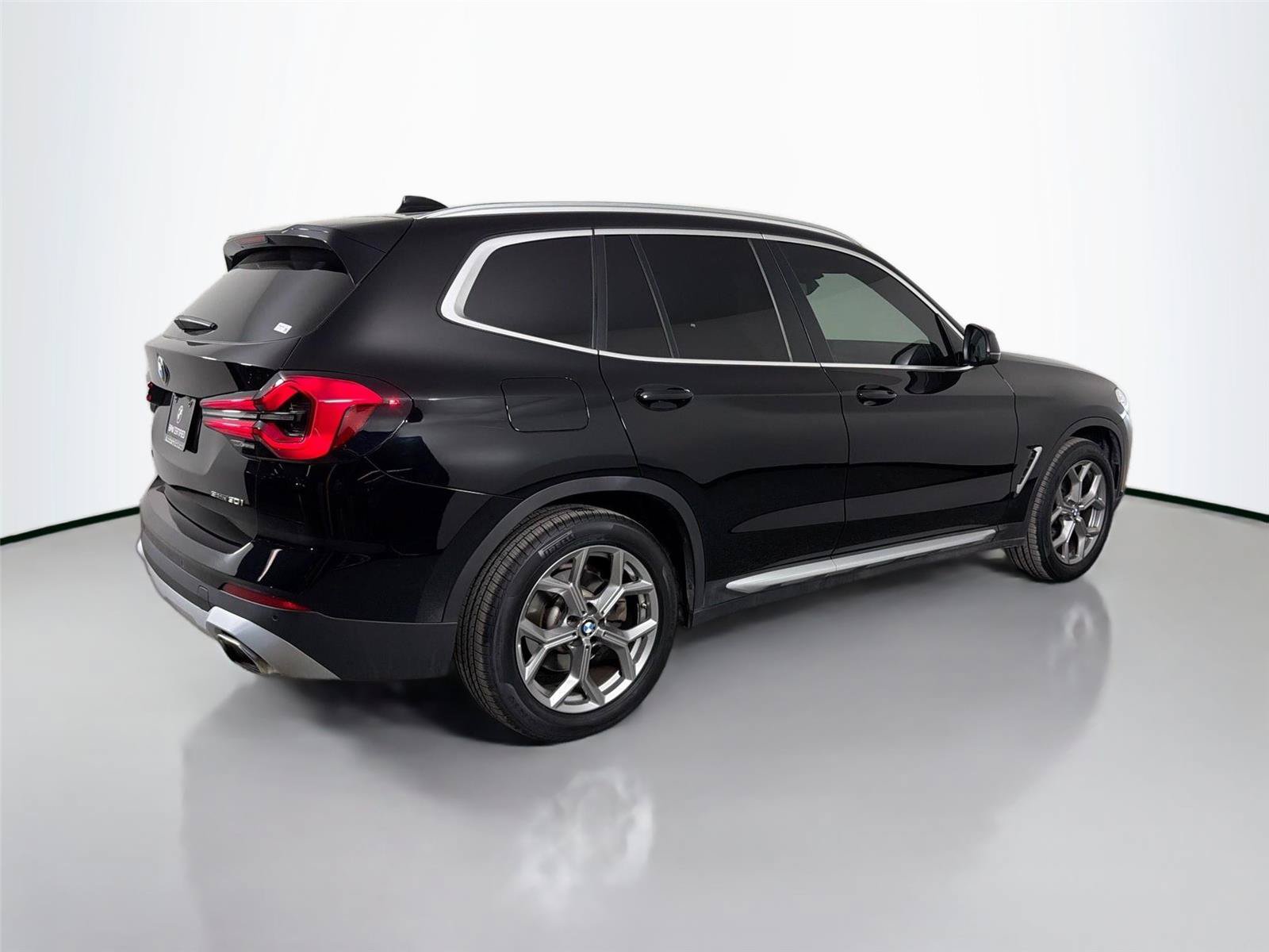 Certified 2023 BMW X3 sDrive30i w/ Convenience Package RWD image 5