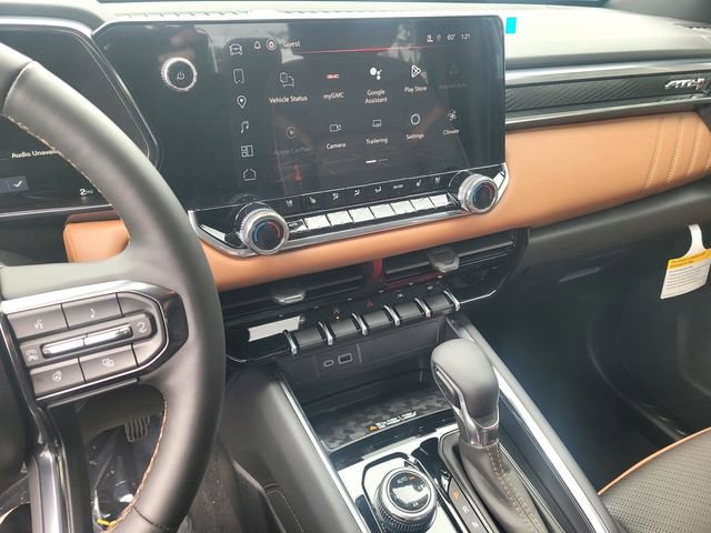 New 2026 GMC Canyon AT4 w/ AT4 Premium Package AWD/4WD image 14