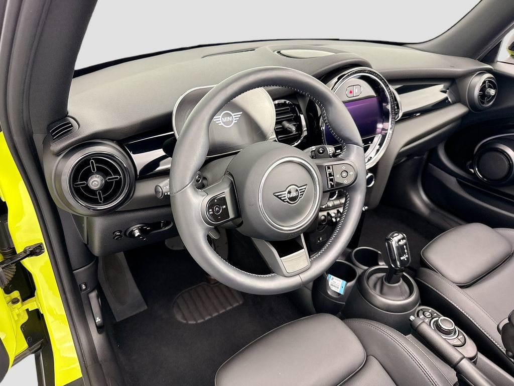Certified 2024 MINI Cooper S image 13