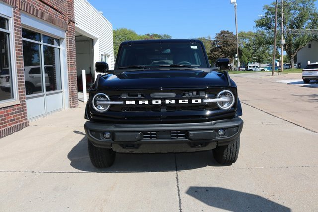 New 2025 Ford Bronco Outer Banks image 5