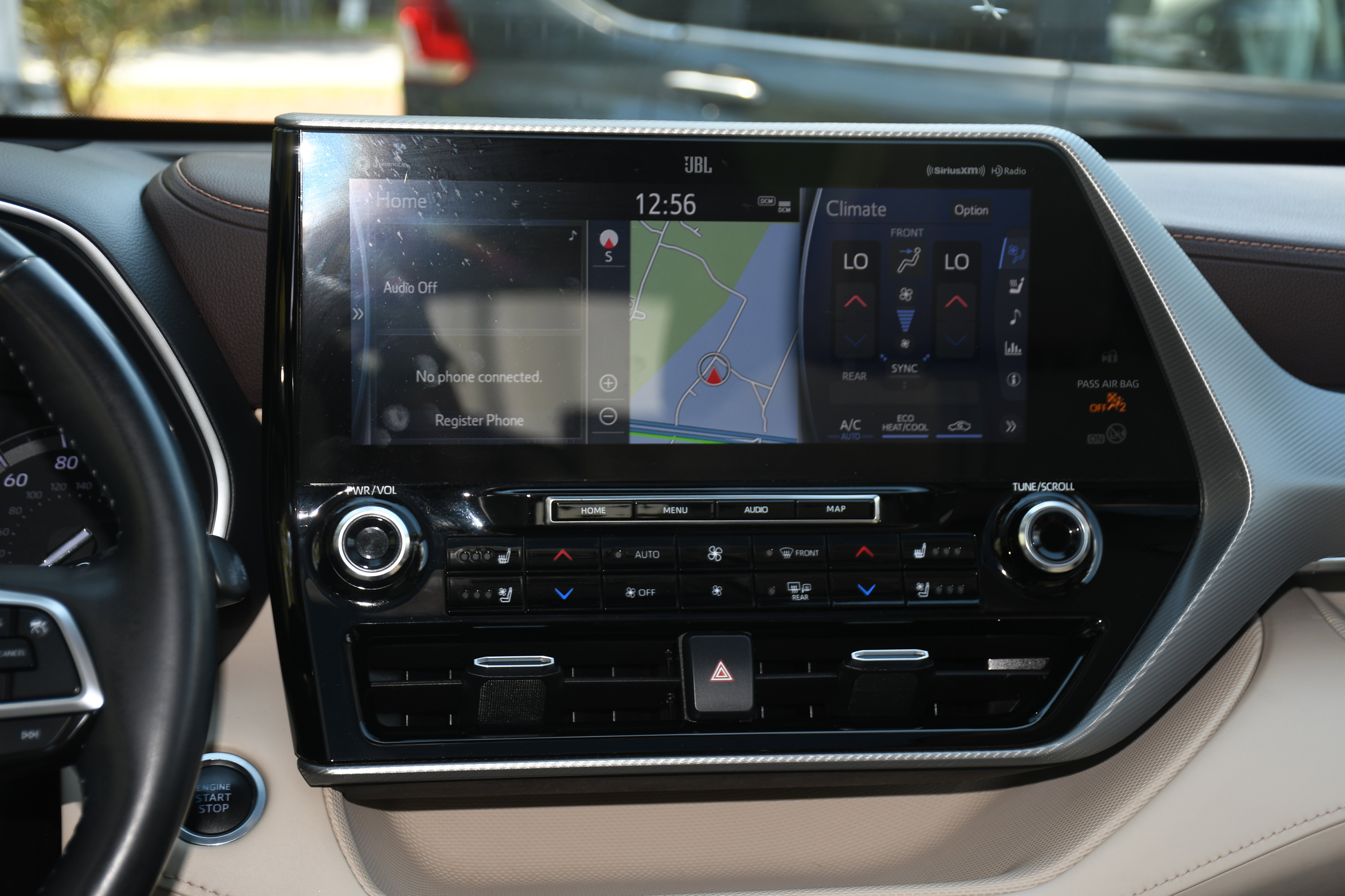 Used 2021 Toyota Highlander Platinum image 19