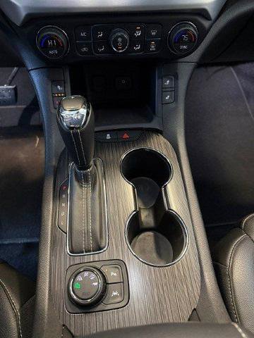 Used 2019 GMC Acadia SLT image 19