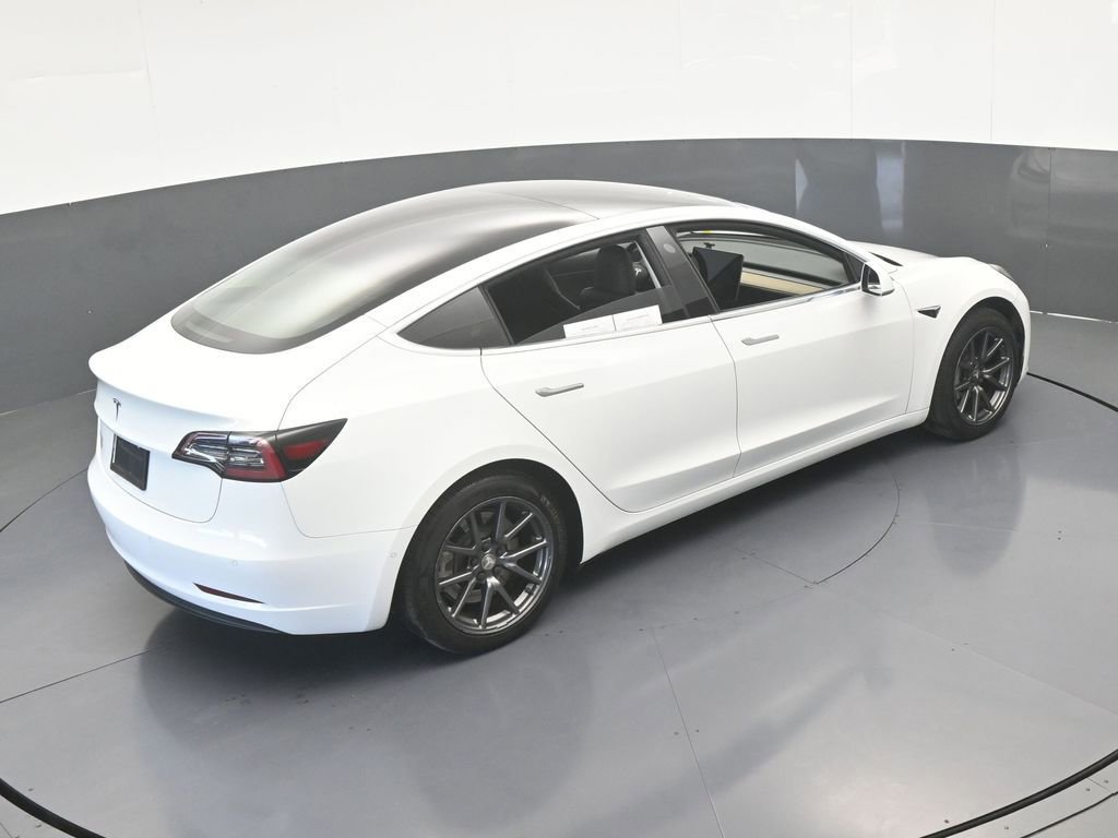 Used 2019 Tesla Model 3 Standard Range Plus image 49