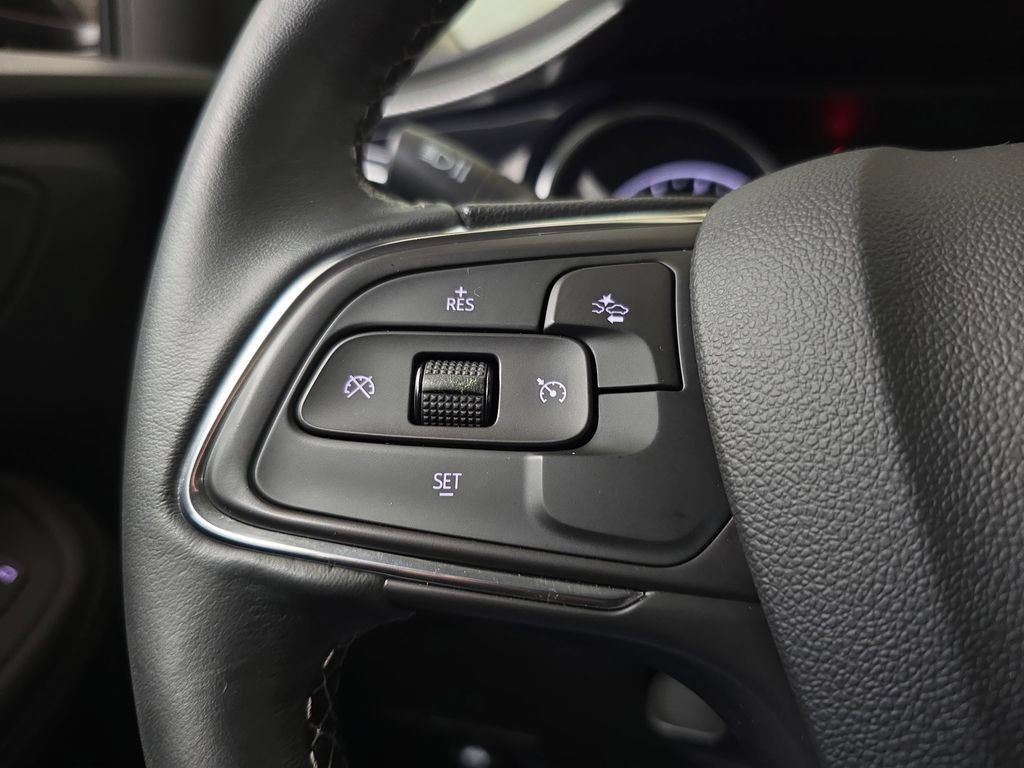 Used 2023 Buick Encore GX Preferred w/ Cold Weather Comfort Package AWD/4WD image 19