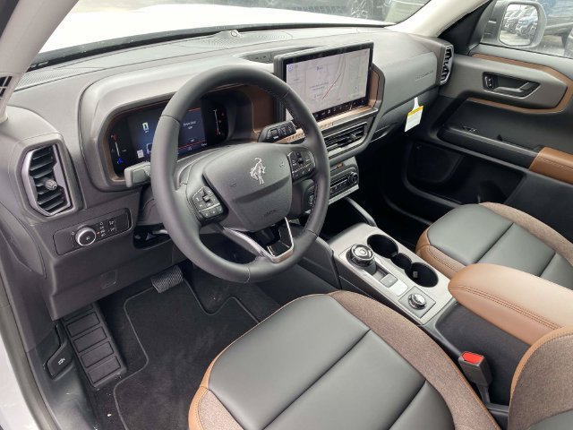 New 2026 Ford Bronco Sport Outer Banks w/ Outer Banks Tech Package+ AWD/4WD image 13