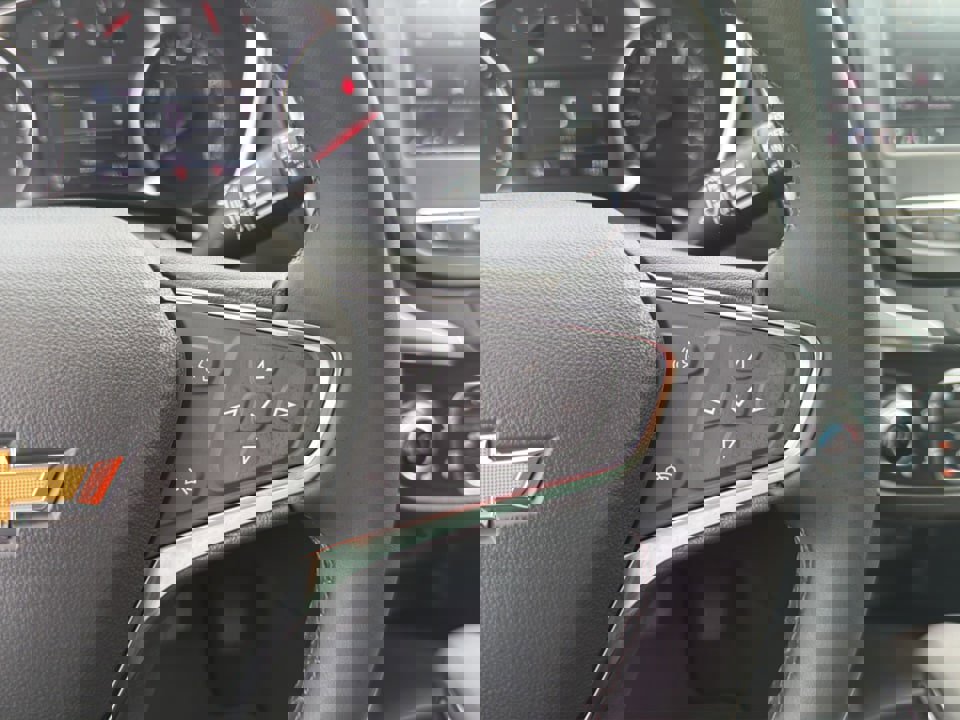 Used 2024 Chevrolet Equinox LT image 25