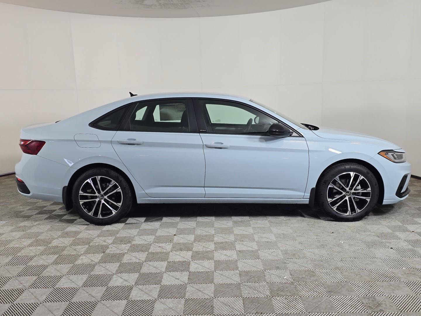New 2026 Volkswagen Jetta Sport FWD image 3