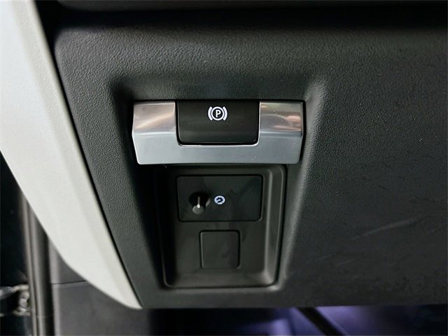 Certified 2024 Land Rover Defender 110 S image 32