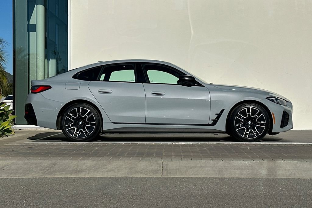 Used 2025 BMW i4 eDrive40 w/ M Sport Package image 2