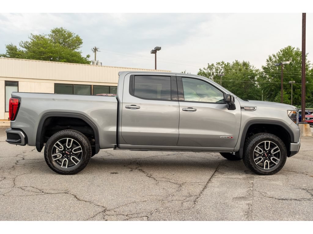 New 2026 GMC Sierra 1500 AT4 w/ AT4 Premium Package AWD/4WD image 9
