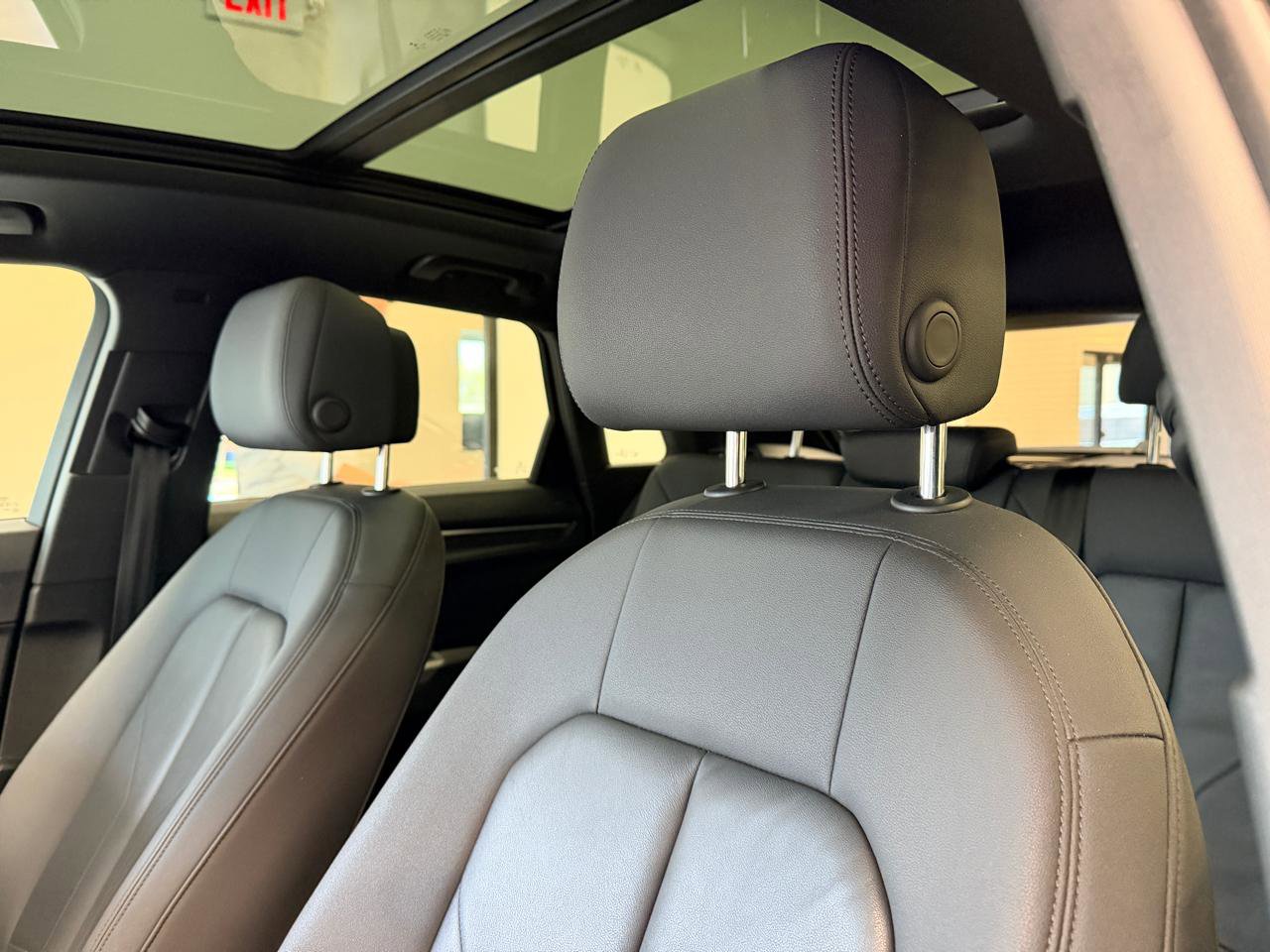 Used 2020 Audi Q3 2.0T Premium w/ Convenience Package image 19