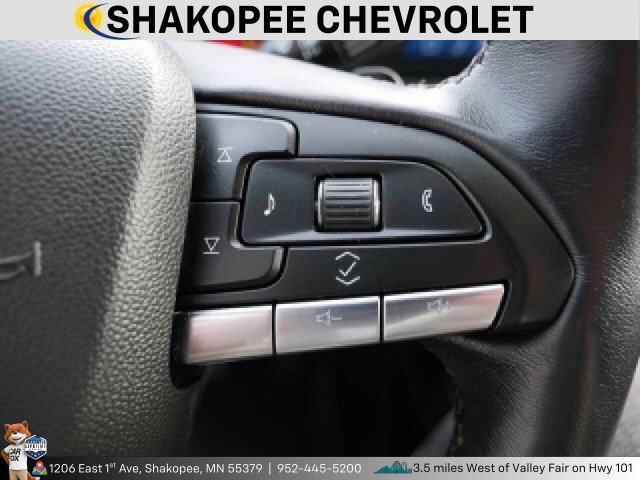 Used 2024 Cadillac XT4 Premium Luxury image 15