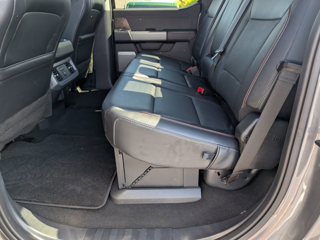 Used 2024 Ford F250 Lariat w/ Lariat Ultimate Package image 9