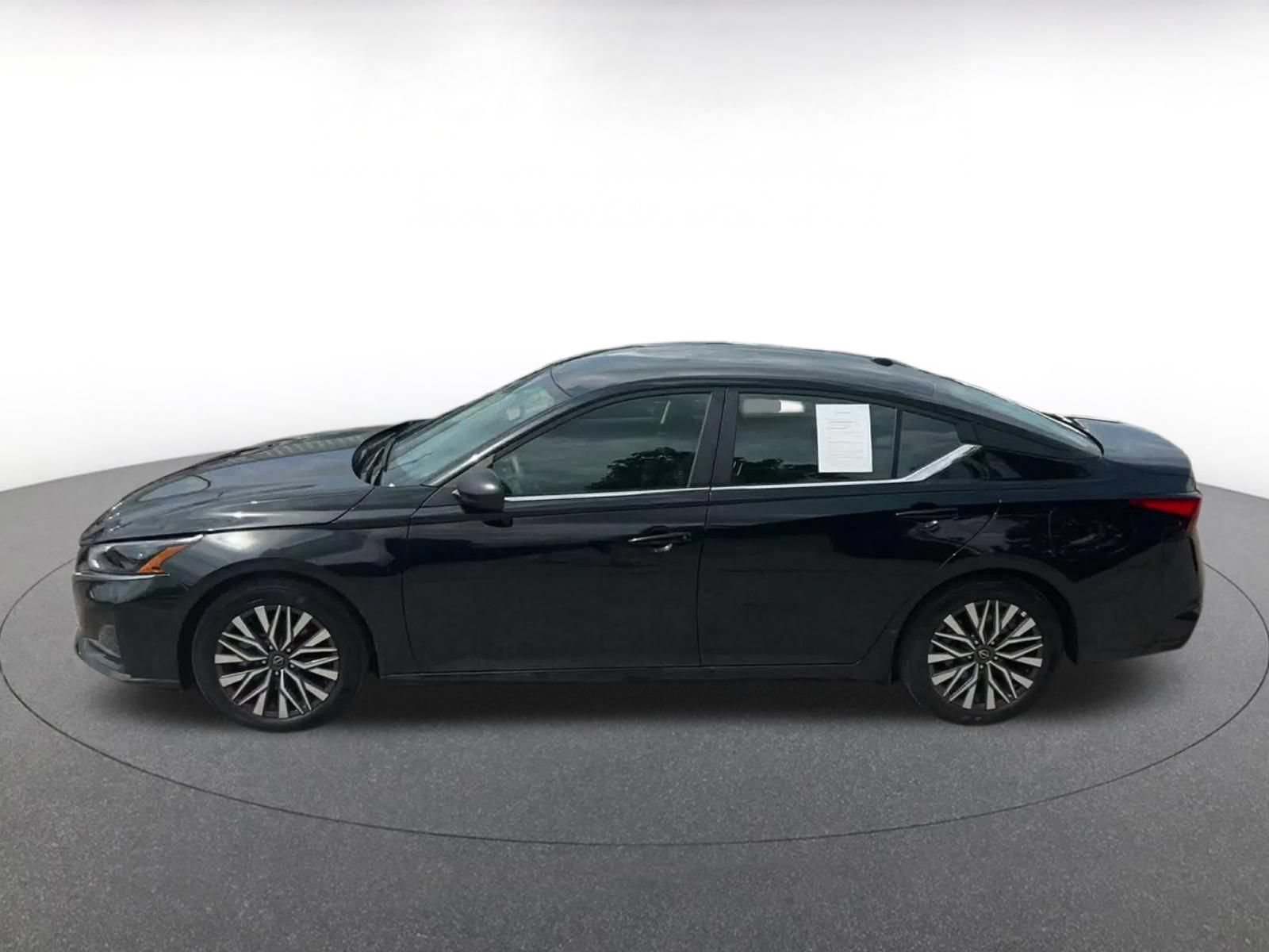 Used 2026 Nissan Altima 2.5 SV FWD image 7