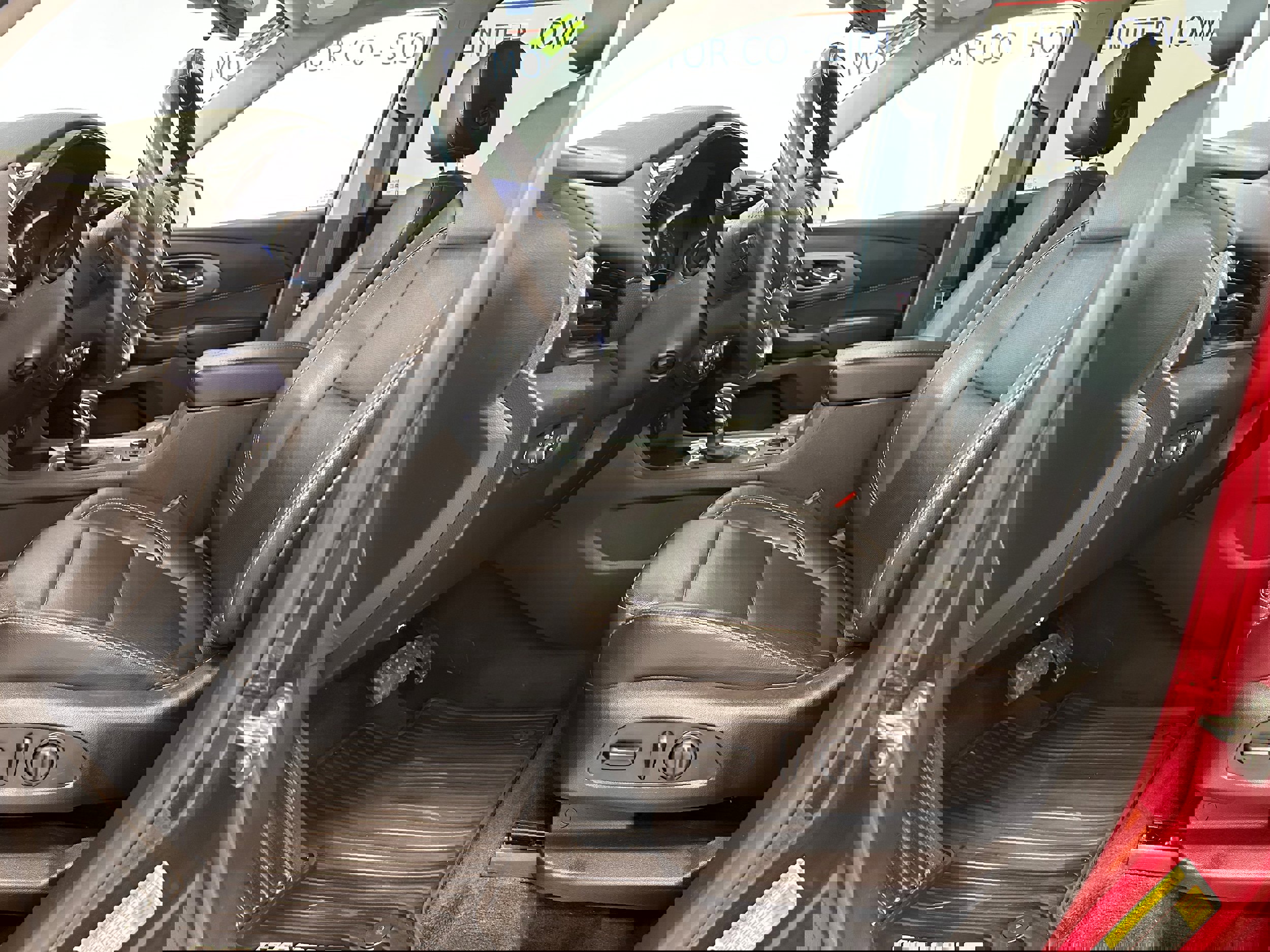 Used 2021 Chevrolet Traverse Premier image 10