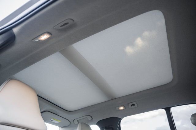 New 2026 Volvo XC40 B4 Plus w/ Protection Package Premier image 34