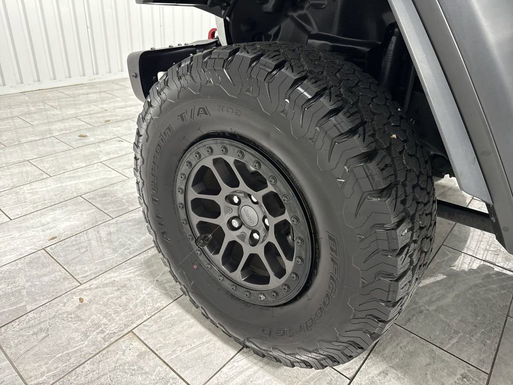 Used 2023 Jeep Wrangler Unlimited Rubicon w/ Xtreme 35 Tire Package AWD/4WD image 34