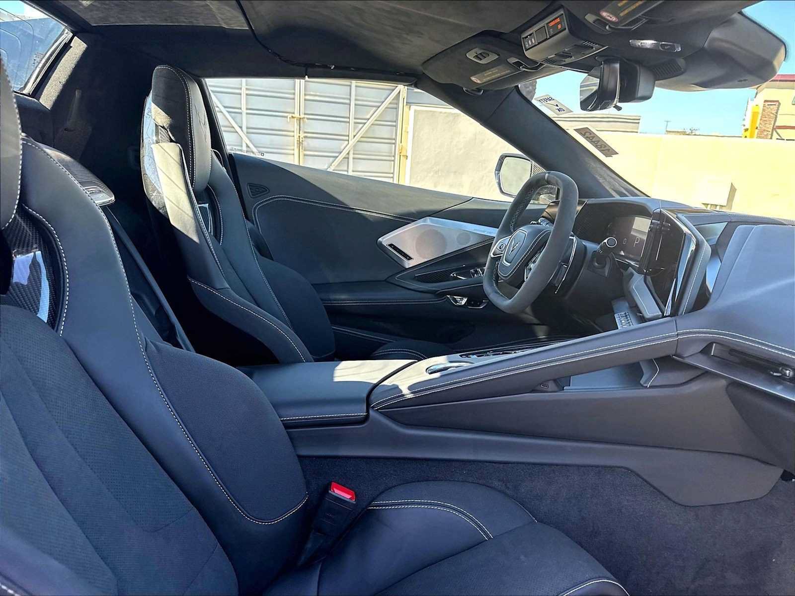 Used 2026 Chevrolet Corvette Stingray Premium Conv w/ Z51 Performance Package RWD image 11