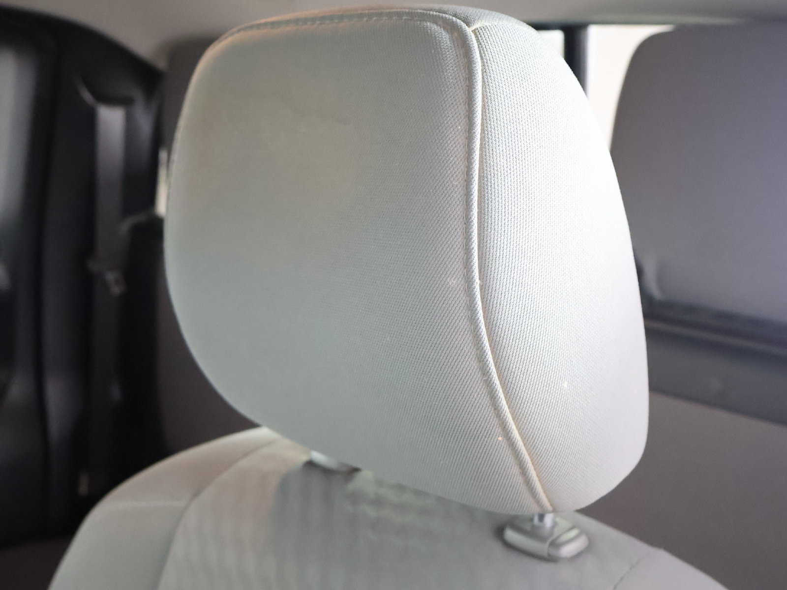 Used 2020 Toyota Tacoma SR5 AWD/4WD image 41