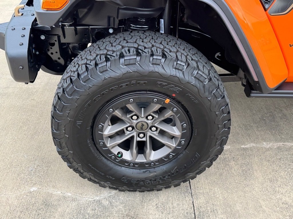 New 2025 Jeep Wrangler Unlimited Rubicon 392 image 10