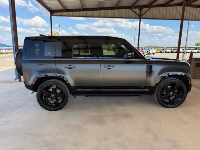 Used 2024 Land Rover Defender 110 Carpathian Edition AWD/4WD image 9